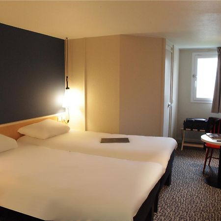 Hotel Ibis Brest Kergaradec Esterno foto