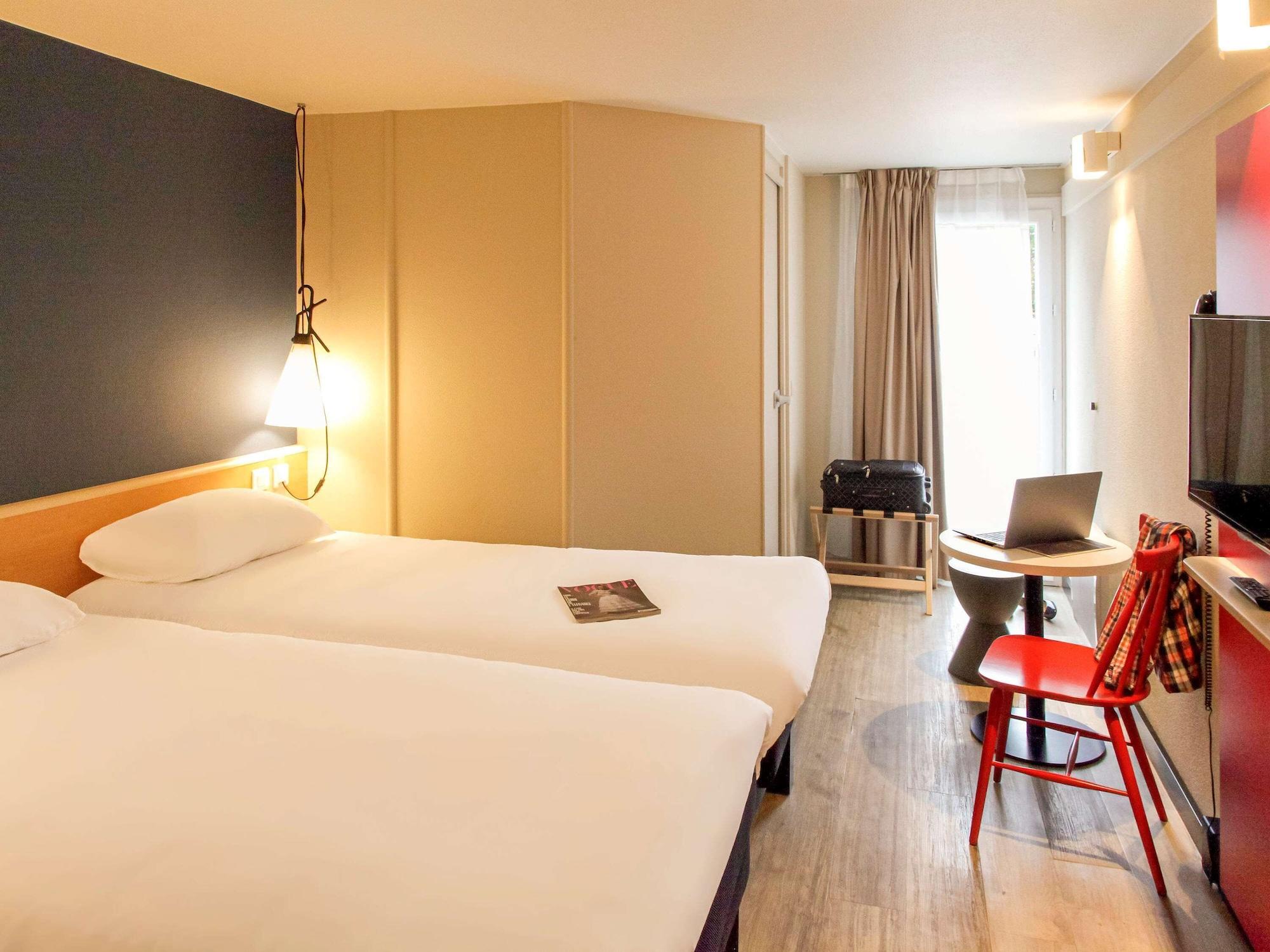 Hotel Ibis Brest Kergaradec Esterno foto